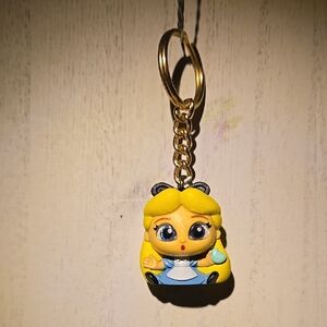 Disney Doorables Alice Keychain